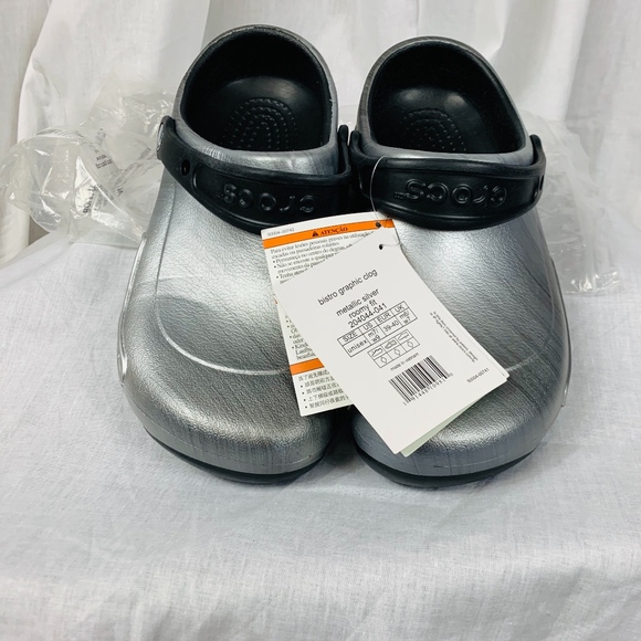 crocs bistro graphic clog